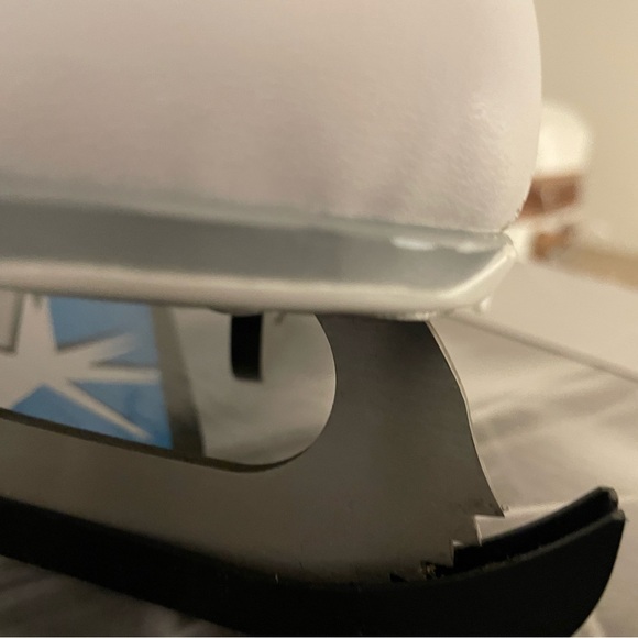 Jackson 150 figure skates brand new in the box white lace up. Never worn or used - Picture 8 of 12